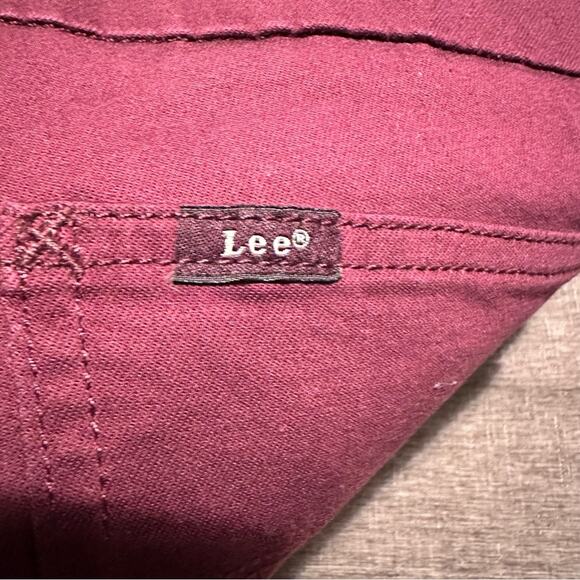 NWT Lee Women's Sculpting Slim Fit Leg Midrise Pull On Jean Fig Size 10 - Picture 7 of 13